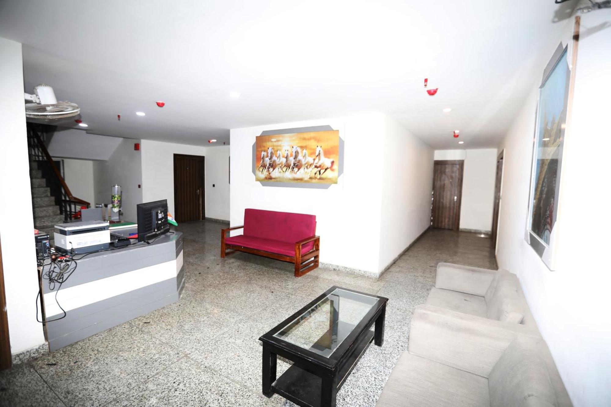 Hotel Noida Grand Sec 58 Kültér fotó