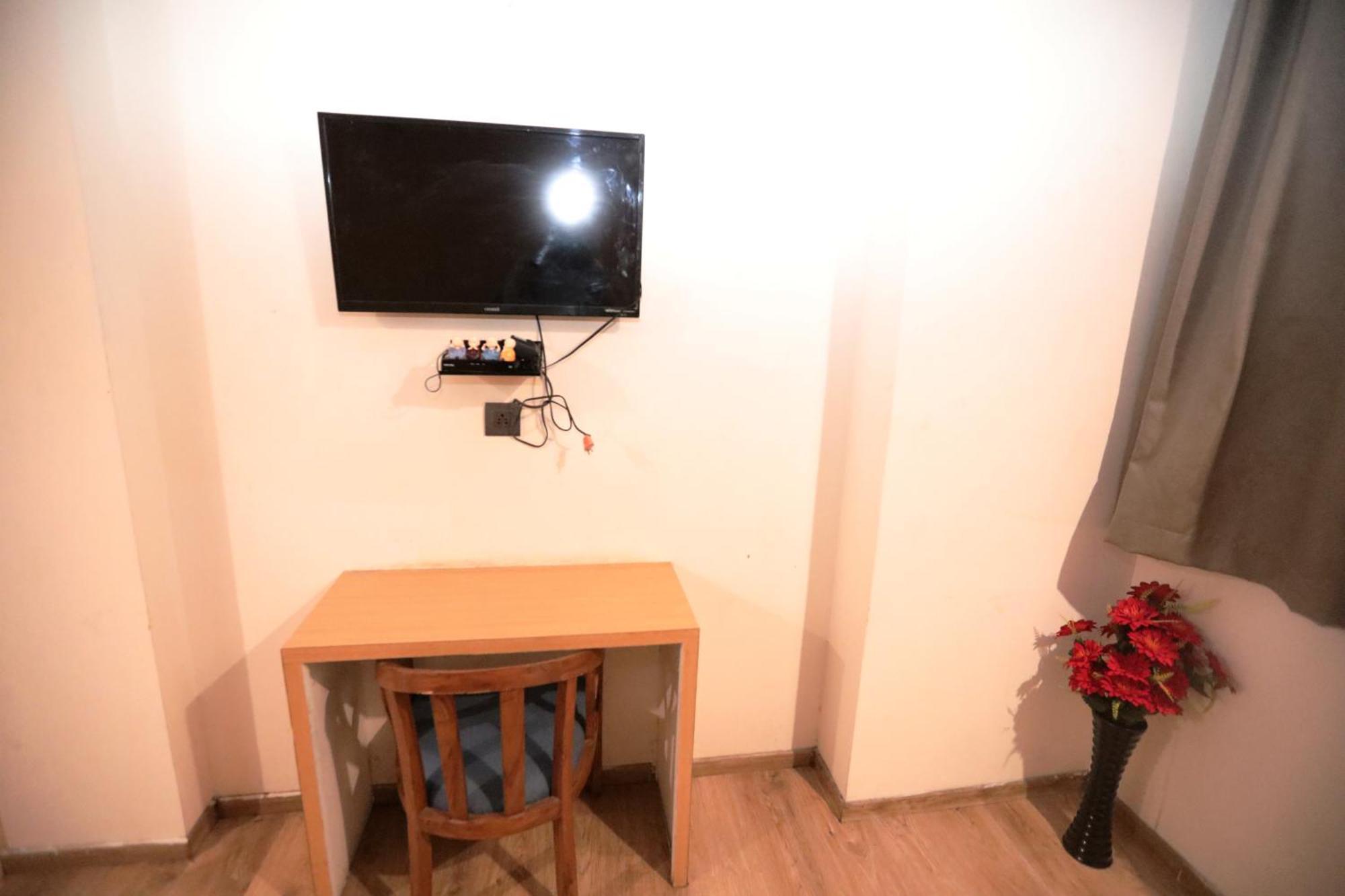 Hotel Noida Grand Sec 58 Kültér fotó